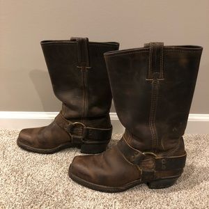 Frye Harness boots size 6.5